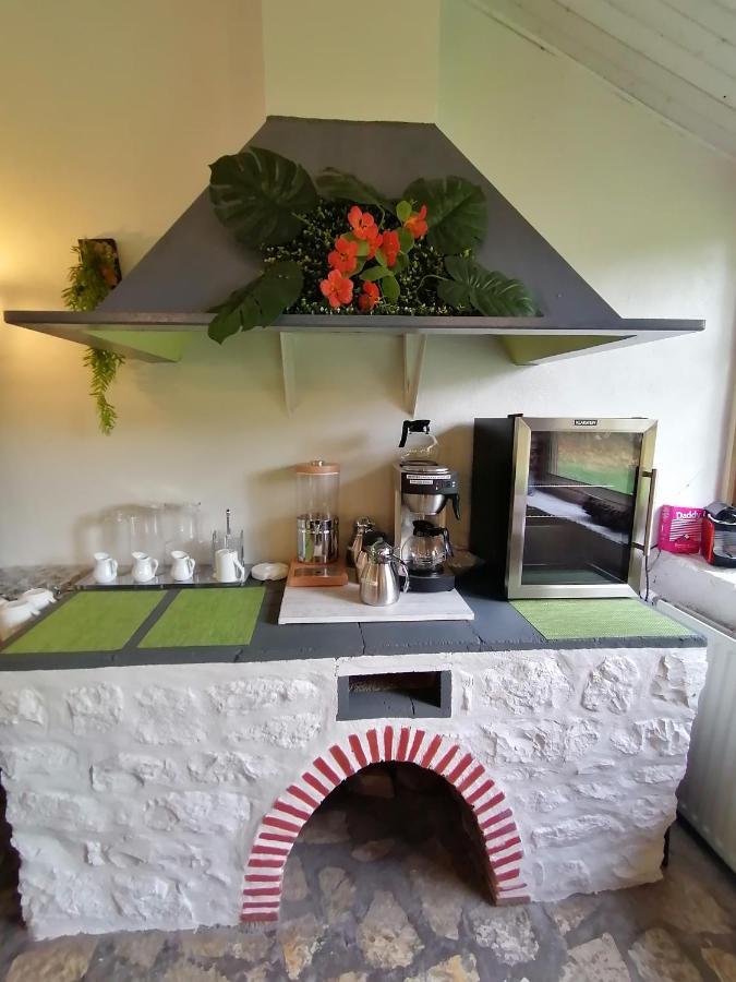Auberge Du Botaniste Boissieres  Bagian luar foto